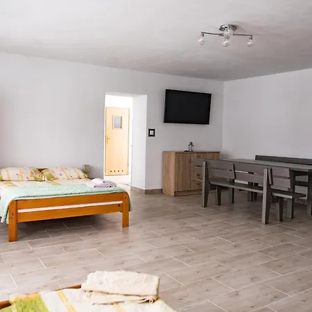 דירה Ranczo Mochnaczka Wyzna